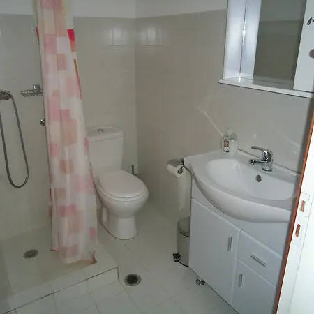 Sun Apartment *